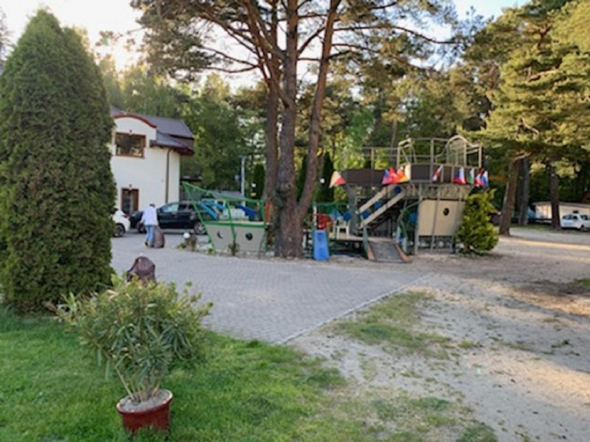 Villa Letnisko Dębki Exterior foto